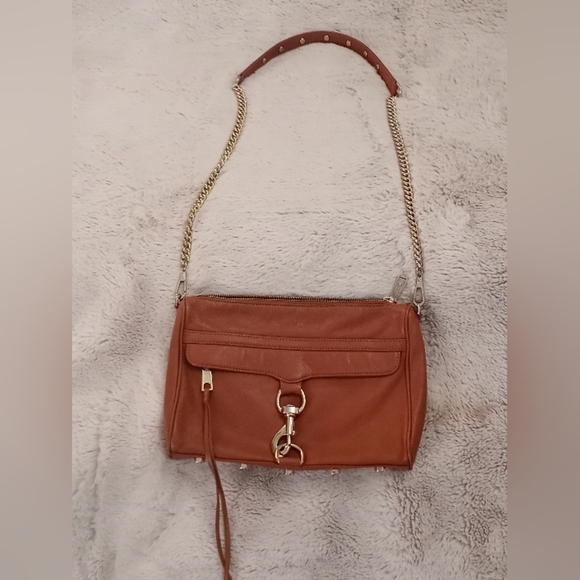 Rebecca Minkoff Handbags - Rebecca Minkoff Leather Classic Casual Gold Hardwear Convertible Chain Crossbody